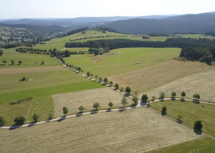 In Im Schoenen Erzgebirge Holiday home Schoenheide